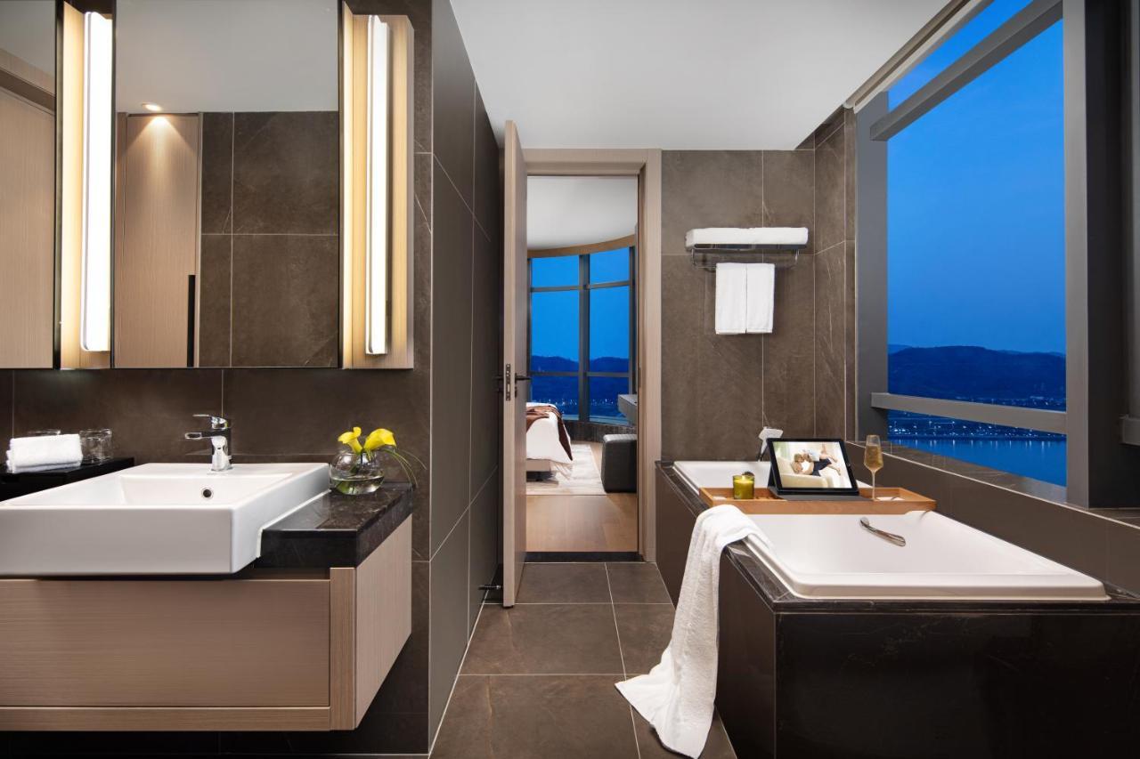 Rezen Hotel Zhuhai Hengqin Border And Exhibition Center Branch Luaran gambar