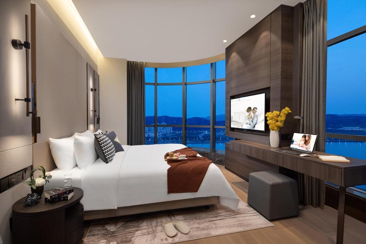Rezen Hotel Zhuhai Hengqin Border And Exhibition Center Branch Luaran gambar